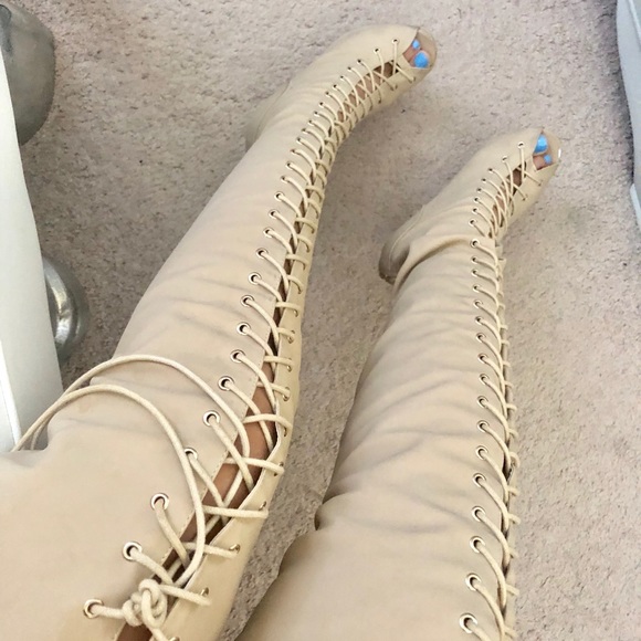 Brand new nude boots over the knee - Picture 3 of 3